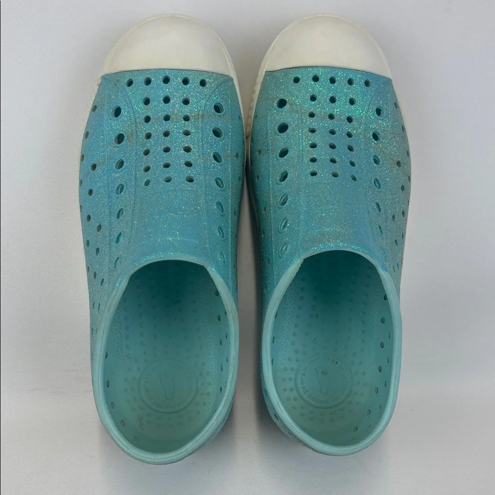 NATIVE Jefferson Teal Bling Glitter Shoes Size J1
